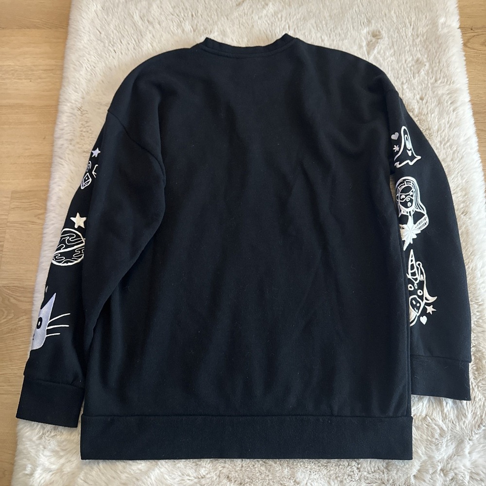 Our Universe Marvel Ms Marvel "Kamala's Doodle" Crew Sweatshirt Size M - Picture 9 of 9